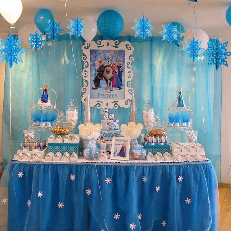 6 Pcs Set Cardboard 3D Hollow Snowflake Hanging Ornaments