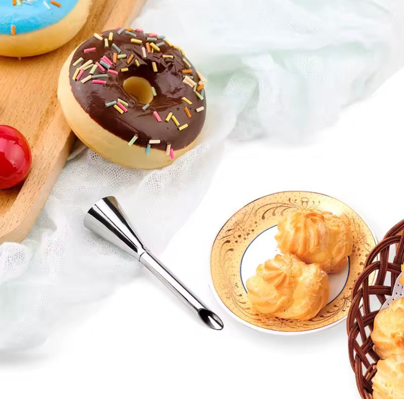 Cake Decorating Kit with Reusable Piping Bags, Stainless Steel Nozzles & Scraper Tools.